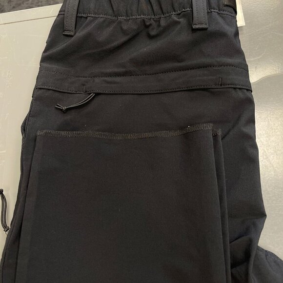 NEW Lands' End Men's 32 Outdoor Outrigger Pants Black Polyester Raw hem - Picture 9 of 11